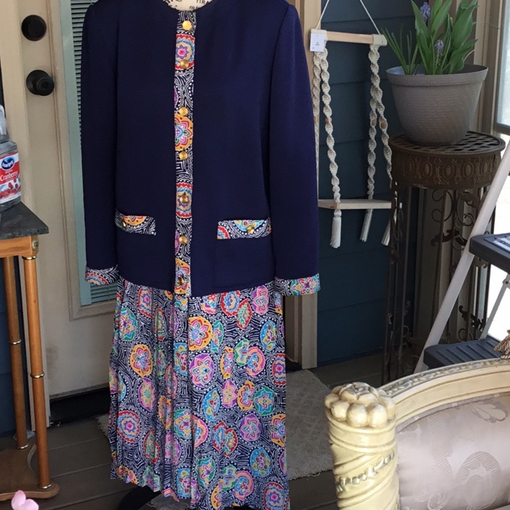 Vintage womens Castleberry suit